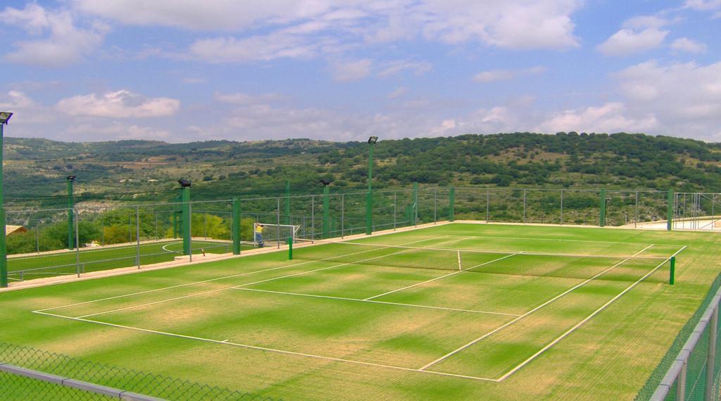 Villaggio Agrituristico Campanio Ferla Bagian luar foto
