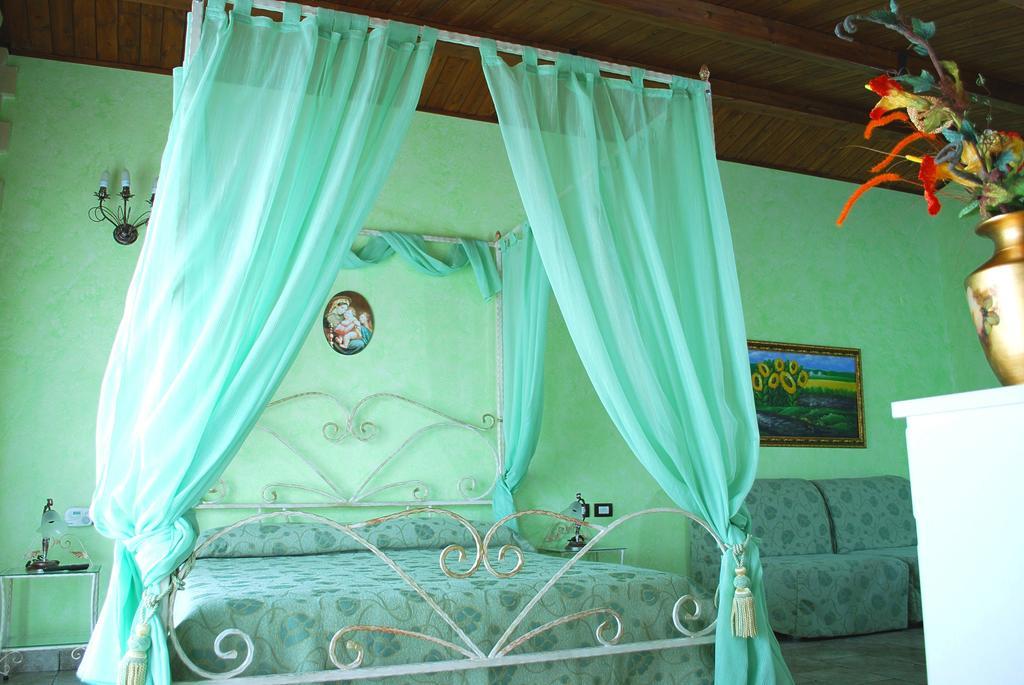 Villaggio Agrituristico Campanio Ferla Bagian luar foto